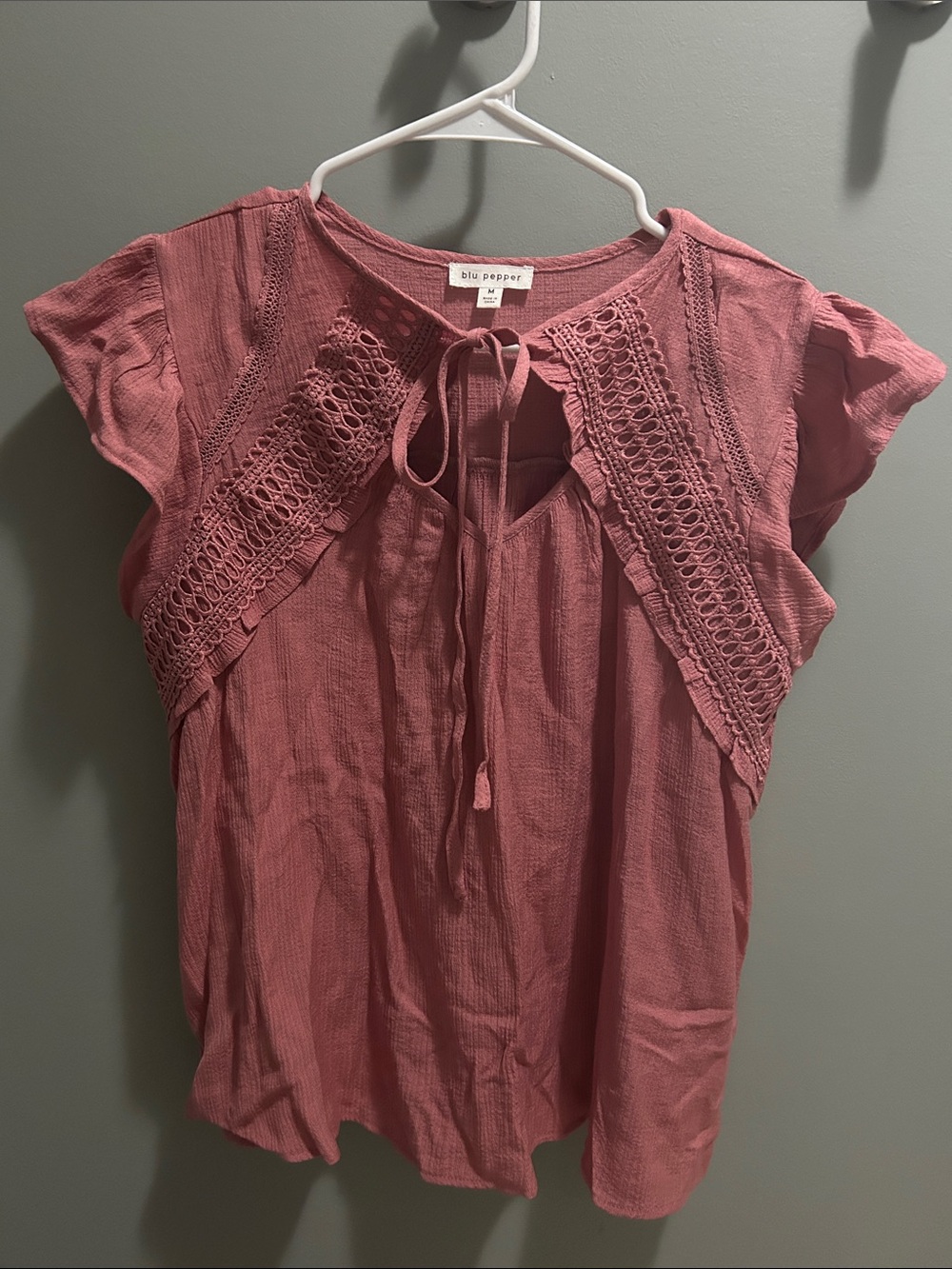 Blu Pepper Rose Tie-Neck Crochet-Trim Women's Top